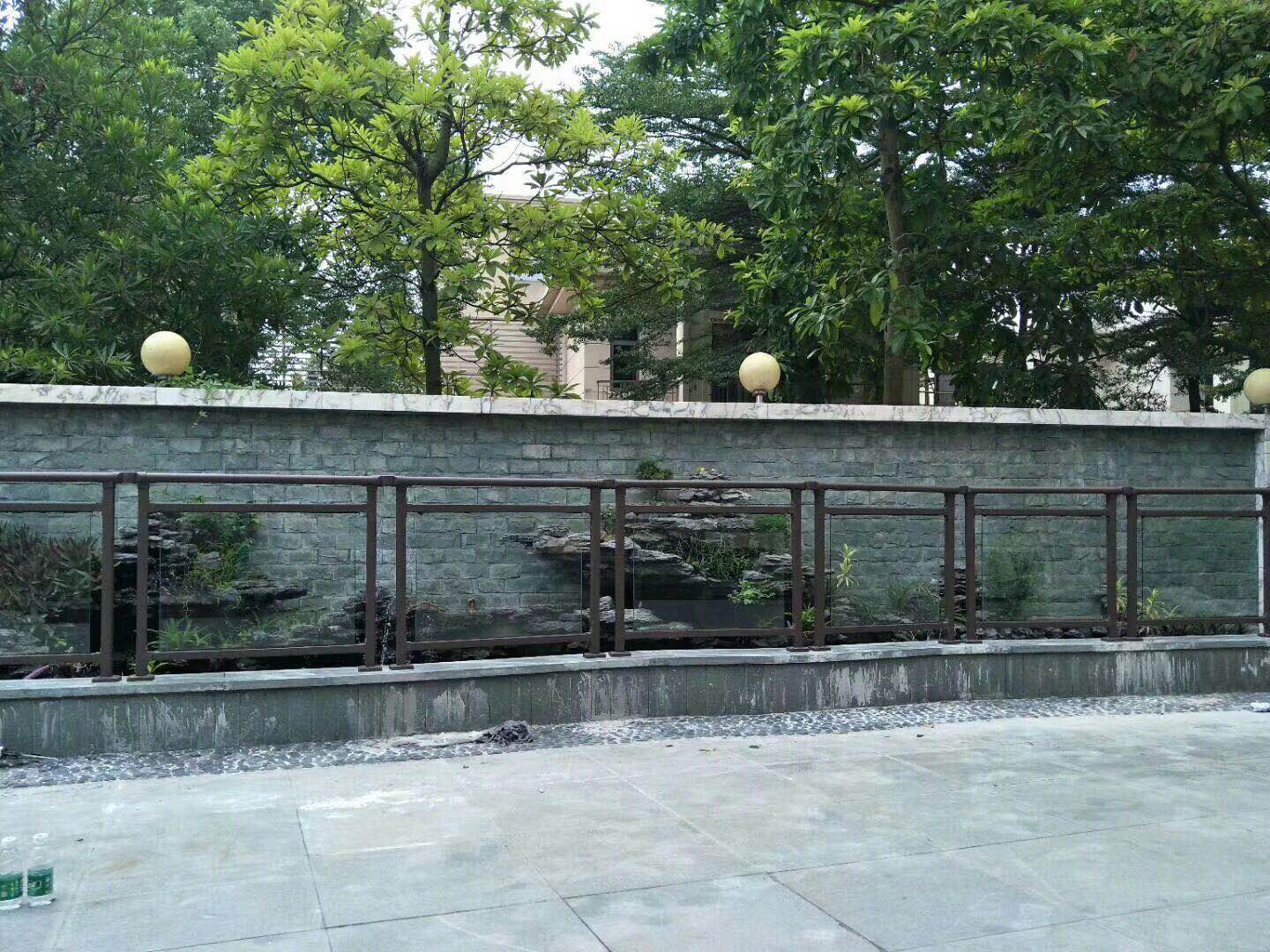 玻璃陽(yáng)臺(tái)裝修效果圖